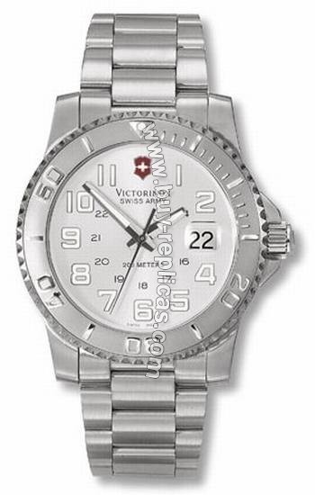 Victorinox Swiss Army Classic Maverick II Mens Watch V.25703