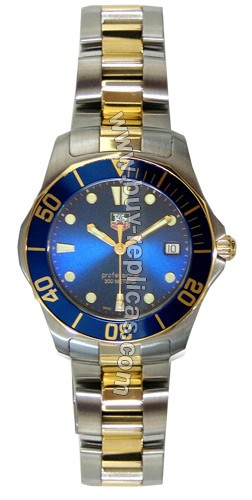 Tag Heuer 2000 Aquaracer Professional Mens Watch WAB1120.BB0802